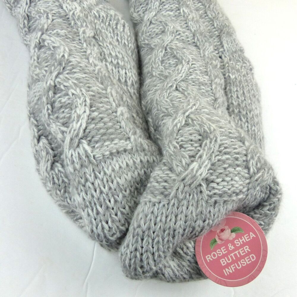 Aromasoles Lounge Socks Cable Knit One Size Gray Lined Rose Shea Butter Non Slip - Picture 9 of 10